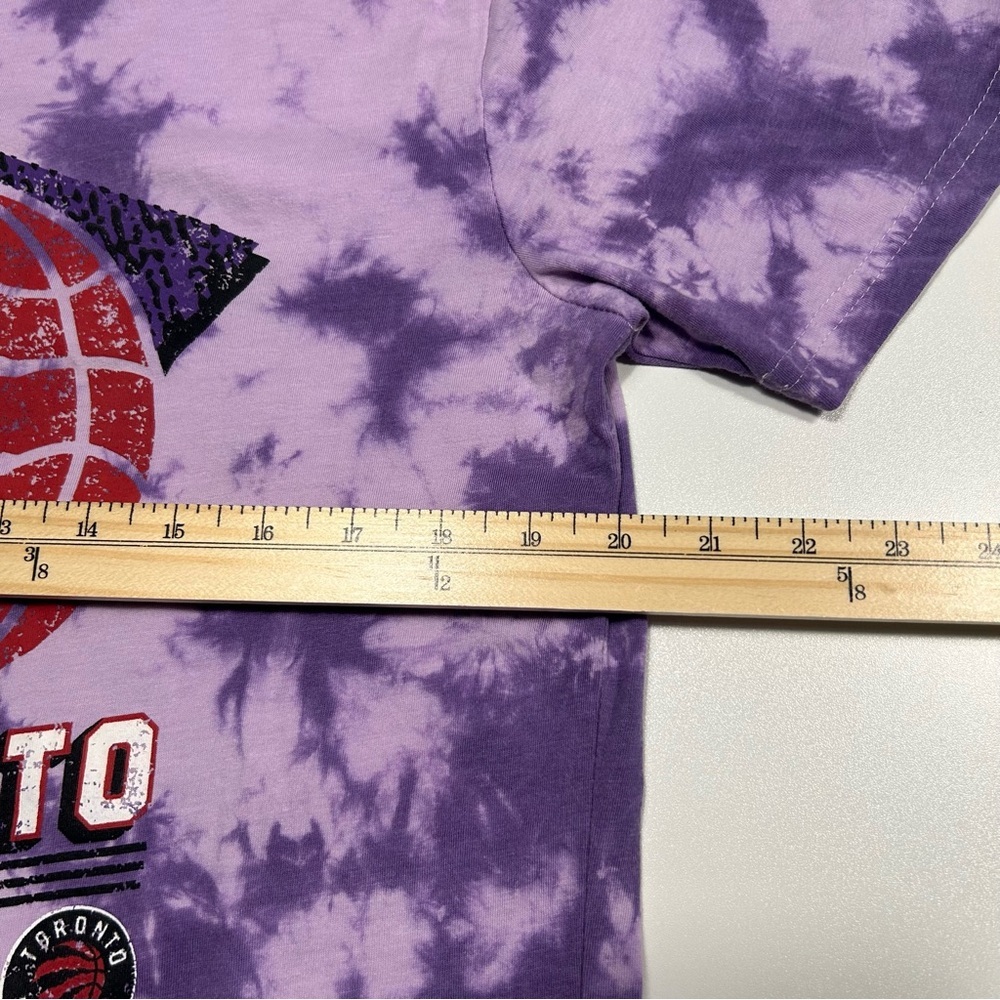 NBA Toronto Raptors Tie-Dye Hardwood Classics Tee Purple Menβs Size Medium - Picture 4 of 5
